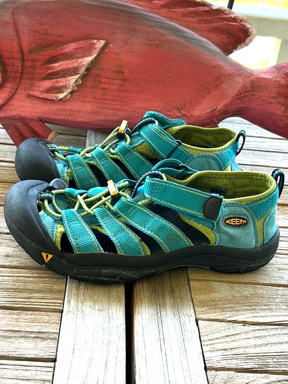 Keen Water Sport Sandals Closed Toes Waterproof ⭐️